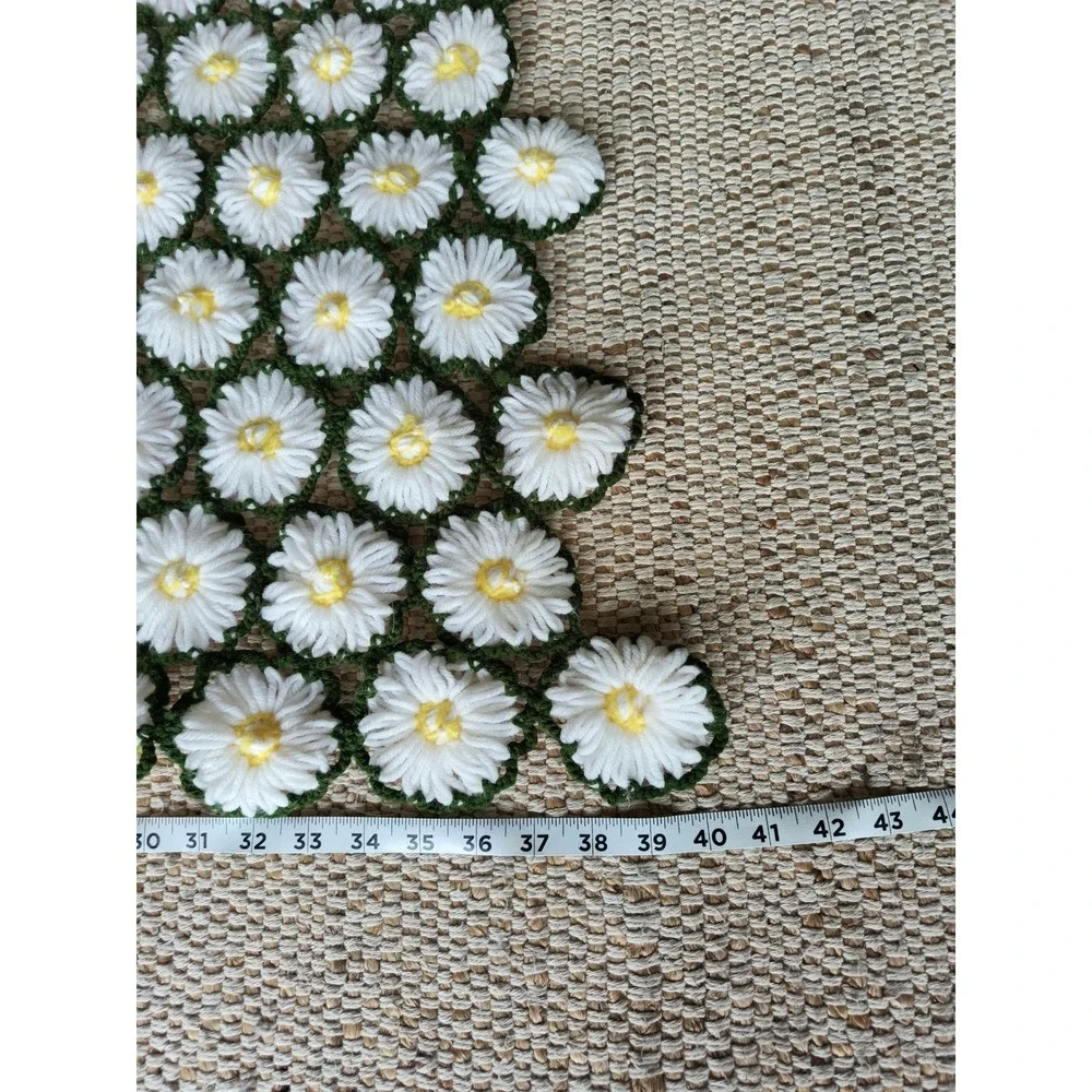 Vintage 70s crazy daisy handmade throw blanket spring colors afghan yellow flora